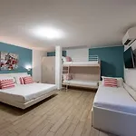 Bellagio Village - By The - Seasonal Warm Pool And Sauna Oliveto Lario