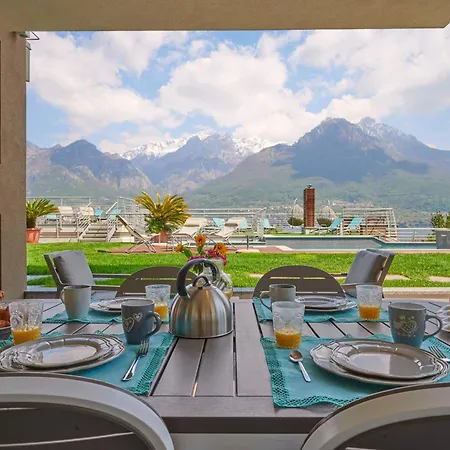 Bellagio Village - By The - Seasonal Warm Pool And Sauna מלון דירות Oliveto Lario