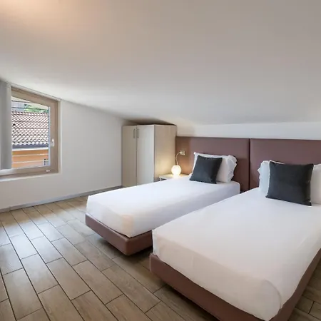 Appart hôtel Bellagio Village- 4 By The - Seasonal Warm Pool And Sauna Oliveto Lario