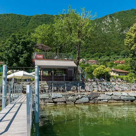 Bellagio Village - By The - Seasonal Warm Pool And Sauna Lägenhetshotell