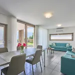 Bellagio Village - By The - Seasonal Warm Pool And Sauna Apart Otel Oliveto Lario
