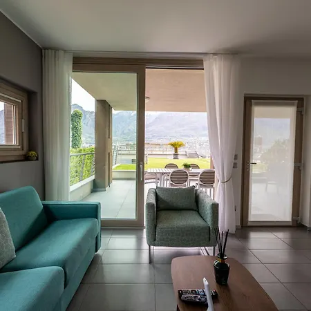 Апарт-отель Bellagio Village - By The - Seasonal Warm Pool And Sauna Oliveto Lario